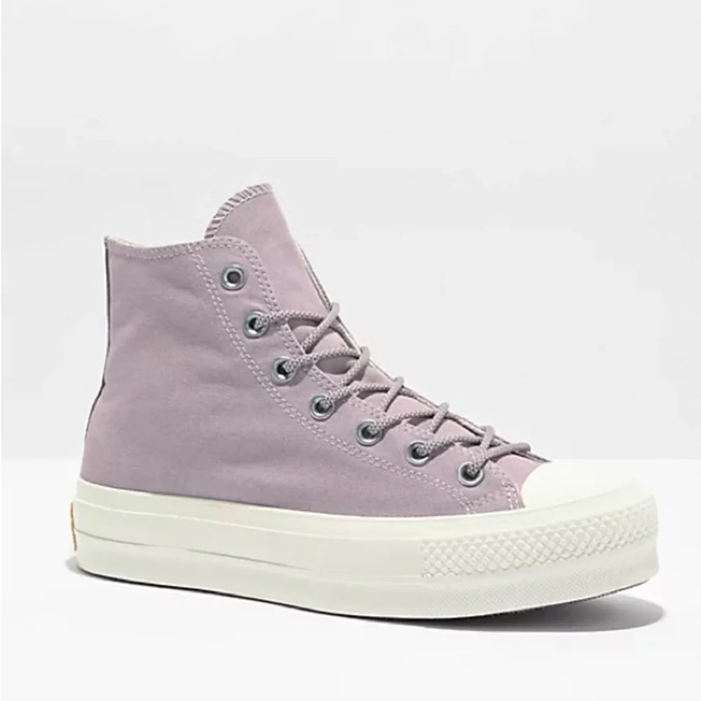 Converse CTAS Hi Lift Lucid Lilac Canvas Platform Sneakers NWT - Picture 1 of 11